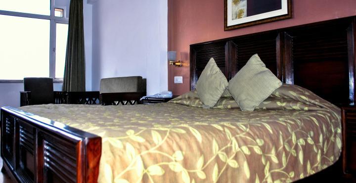 Hotel Baljees Regency Shimla Exteriör bild